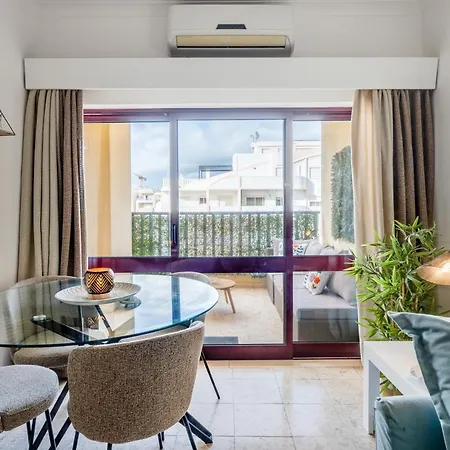 Apartment Estudio Ld A 350m Da Da Rocha , Piscina, Garagem